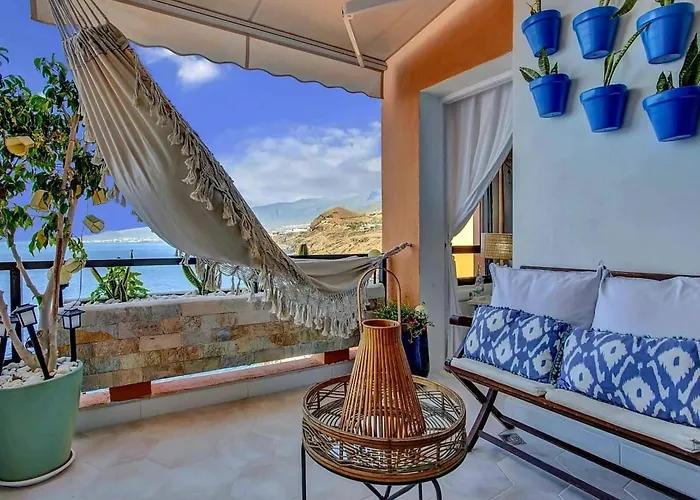 Luxurioeser Rueckzugsort Mit Direktem Meerzugang Und Pool By Interhome Apartment