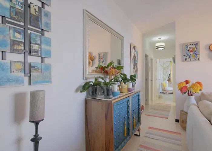 Luxurioeser Rueckzugsort Mit Direktem Meerzugang Und Pool By Interhome *